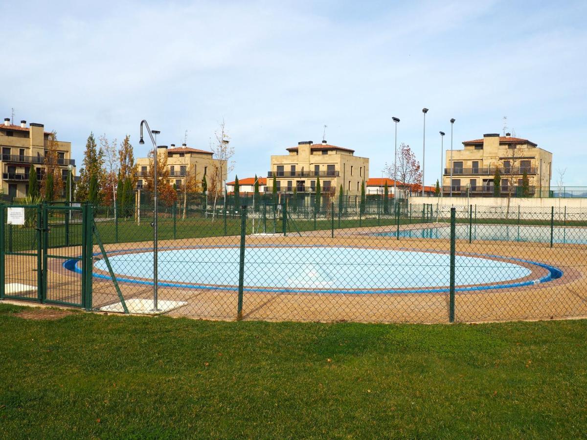 Apartamento Golf Buenas Vistas Cirueña Εξωτερικό φωτογραφία